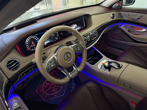 Mercedes-Benz S400 d 27 of 30