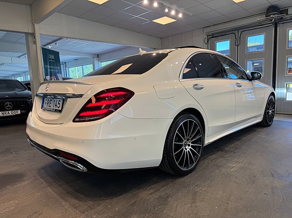 Mercedes-Benz S400 d 4 of 5