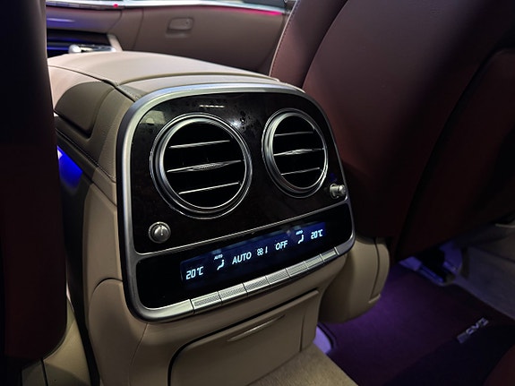Mercedes-Benz S400 d 29 of 30