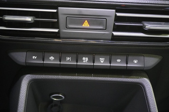 Ford Transit Connect 16 of 16