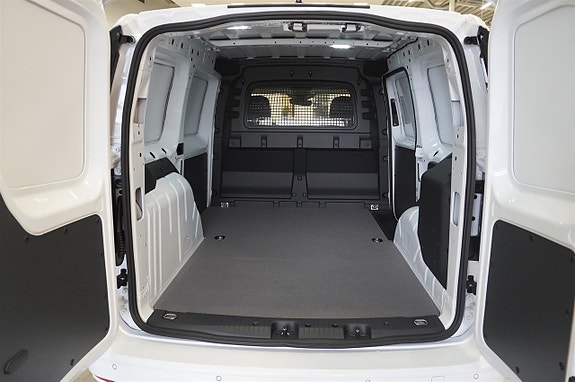 Ford Transit Connect 8 of 16