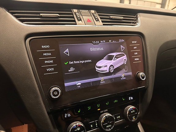 Skoda Octavia 12 of 30