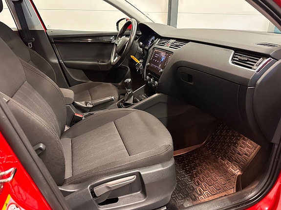 Skoda Octavia 28 of 30