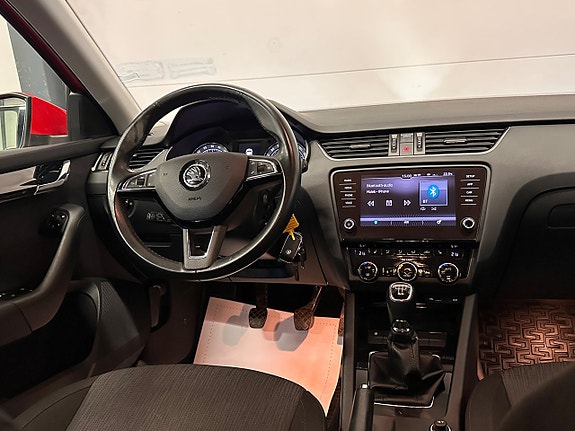 Skoda Octavia 20 of 30