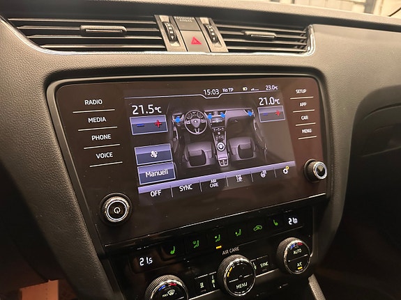 Skoda Octavia 10 of 30