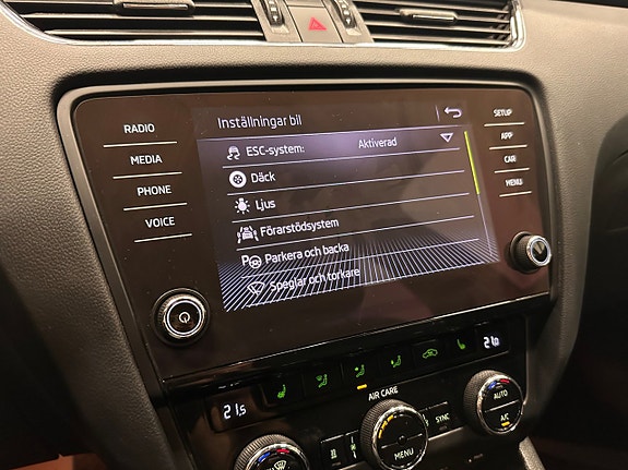 Skoda Octavia 8 of 30