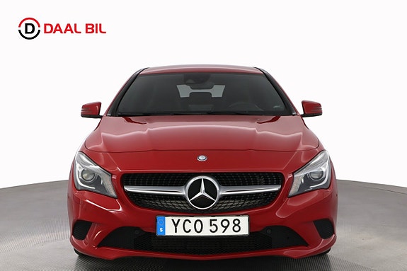 Mercedes-Benz CLA200 2 of 5
