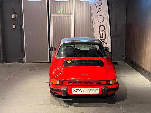 Porsche 911 Targa 7 of 22