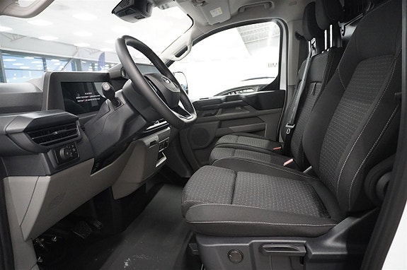 Ford Transit Custom 9 of 10