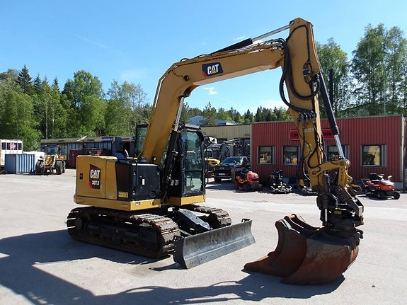 CAT 307,5 2 of 5