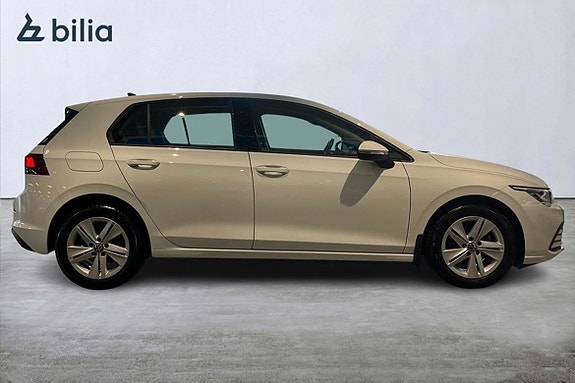 Volkswagen Golf VIII 4 of 18