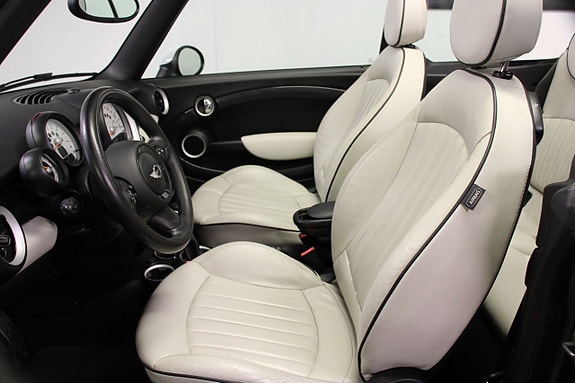 MINI Cooper S 7 of 28