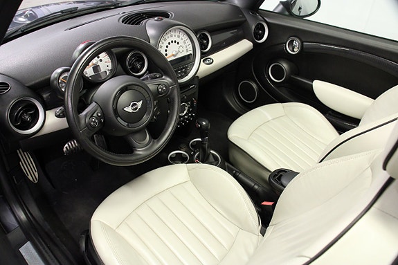 MINI Cooper S 5 of 28