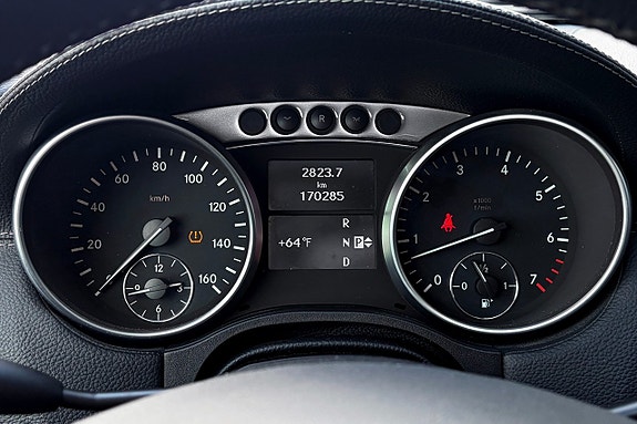 Mercedes-Benz GL450 9 of 21