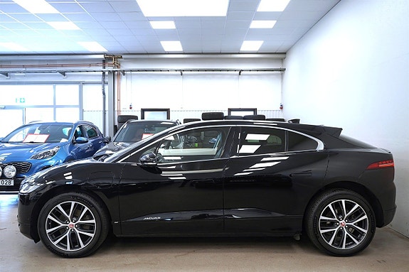Jaguar I-PACE 2 of 26