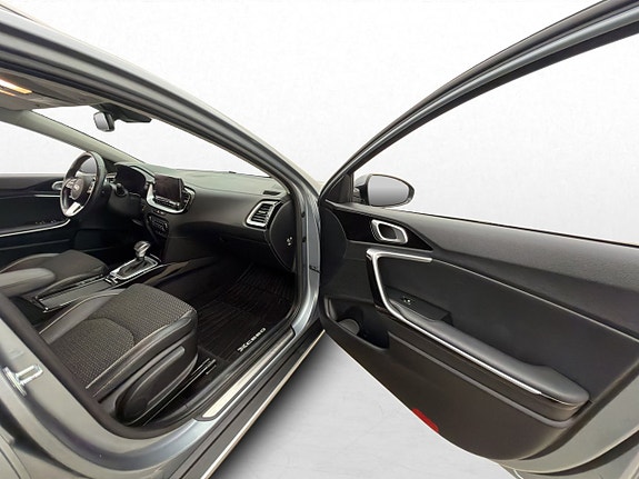 Kia XCeed 28 of 30