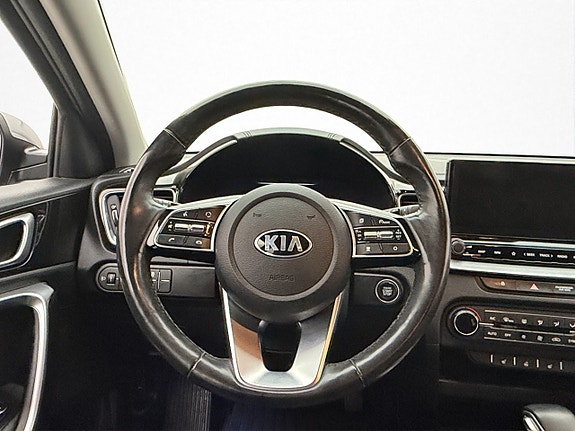 Kia XCeed 13 of 30