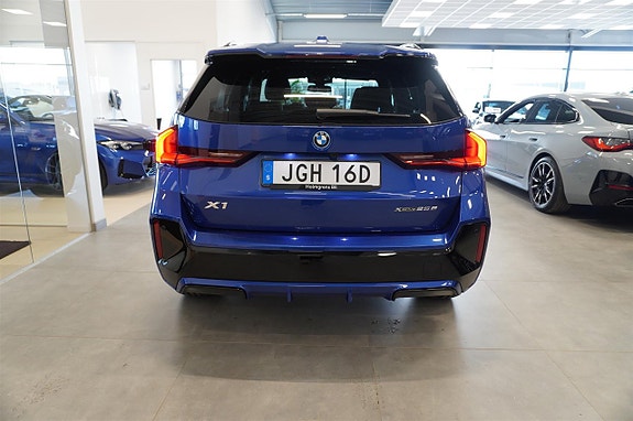 BMW X1 5 of 5