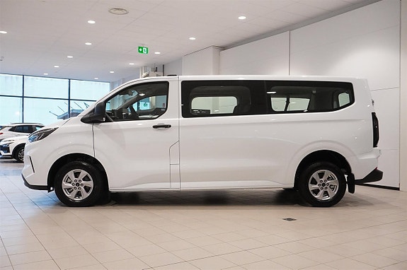 Ford Transit Custom 3 of 10