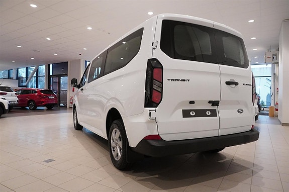 Ford Transit Custom 4 of 10