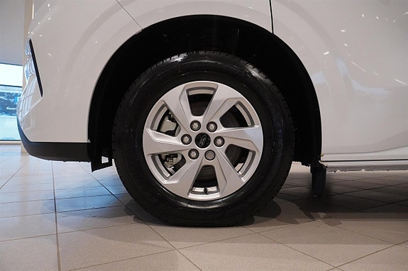Ford Transit Custom 10 of 10