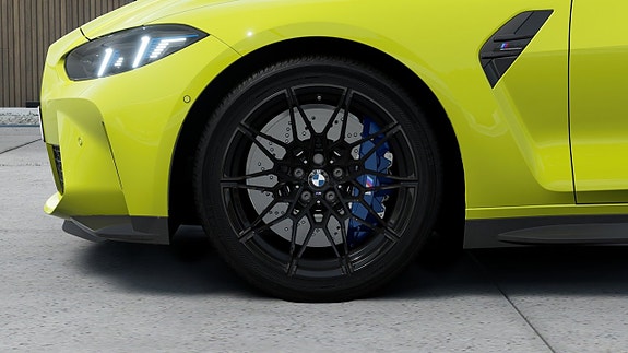 BMW M4 7 of 13