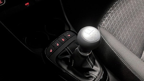 Kia Picanto 16 of 17