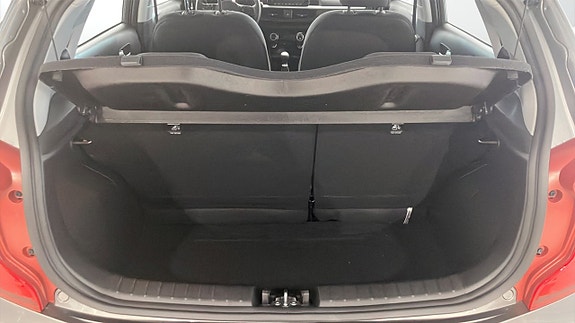 Kia Picanto 6 of 17