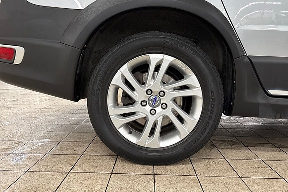 Volvo XC70 15 of 16