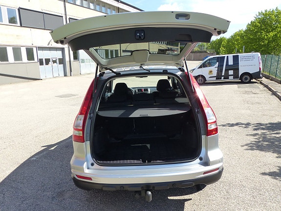Honda CR-V 15 of 22