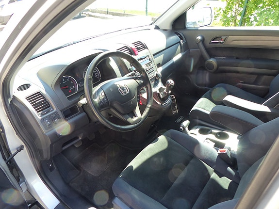 Honda CR-V 4 of 22