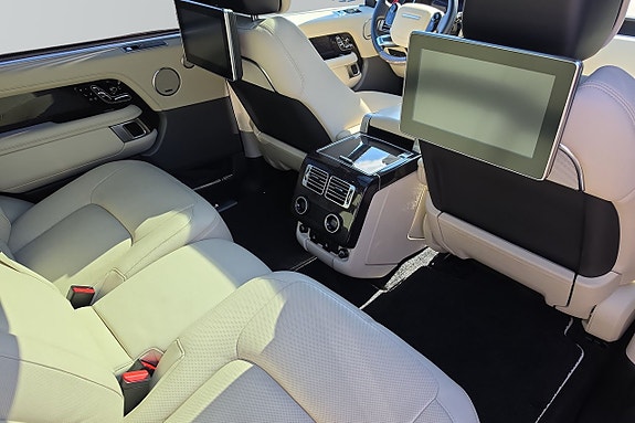 Land Rover Range Rover 9 of 10
