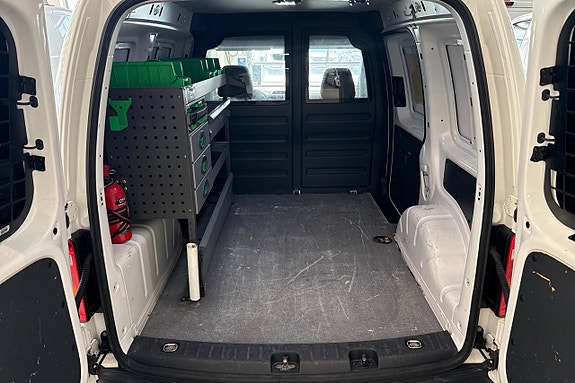 Volkswagen Caddy 16 of 21
