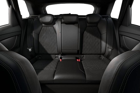 Audi Q4 e-tron 6 of 7
