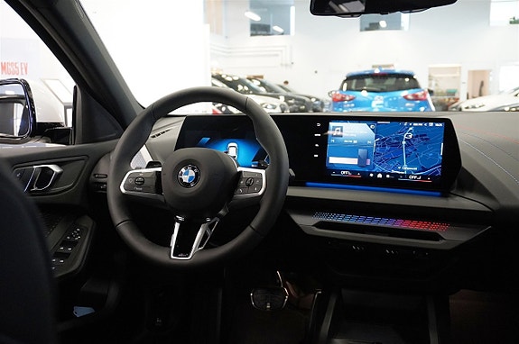 BMW 120 9 of 21