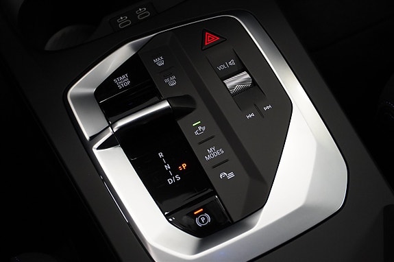 BMW 120 18 of 21