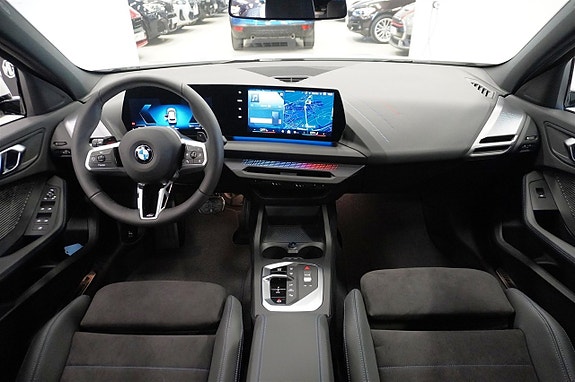 BMW 120 19 of 21
