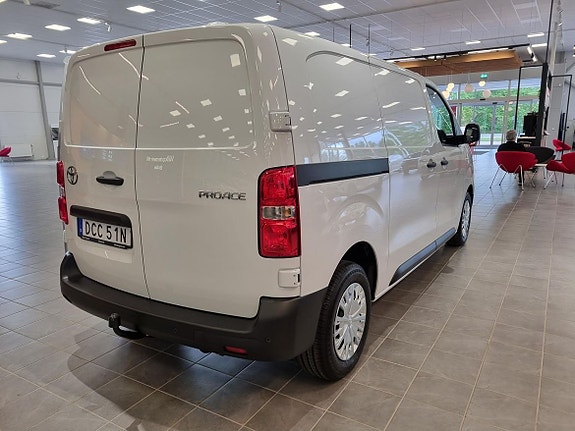 Toyota Proace 3 of 5