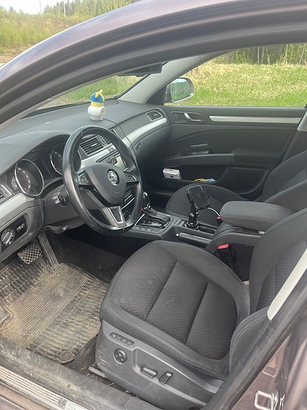 Skoda Superb 5 of 5