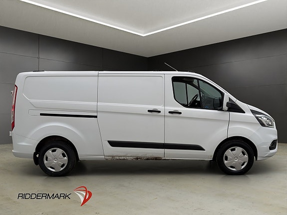 Ford Transit Custom 2 of 5