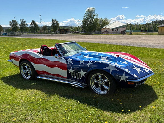 Chevrolet Corvette 7 of 22