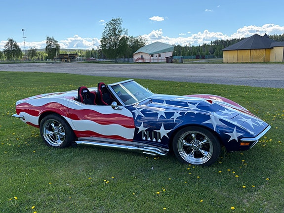 Chevrolet Corvette 22 of 22