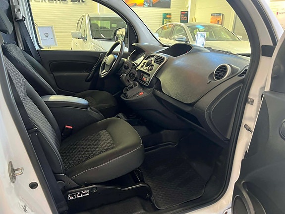 Renault Kangoo Express 10 of 15
