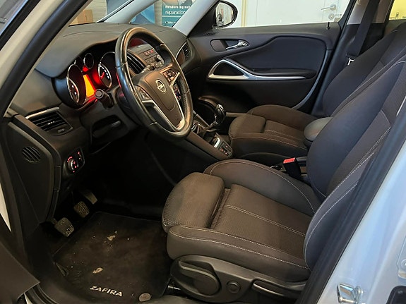 Opel Zafira Tourer 7 of 19