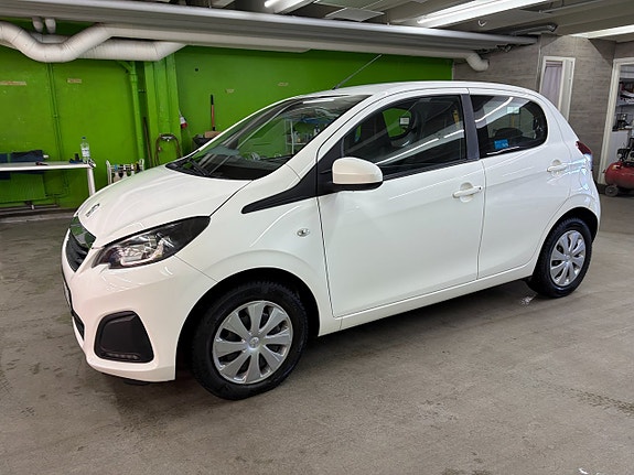 Peugeot 108 4 of 5
