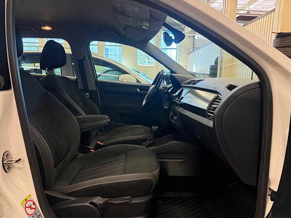Skoda Fabia 10 of 13