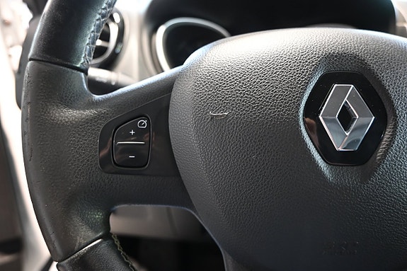 Renault Trafic 14 of 18