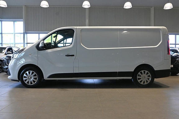 Renault Trafic 2 of 5