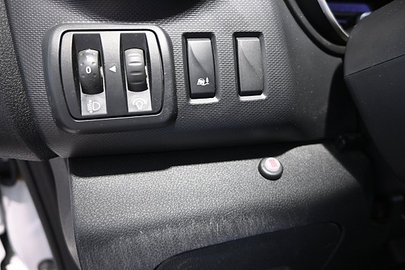 Renault Trafic 13 of 18