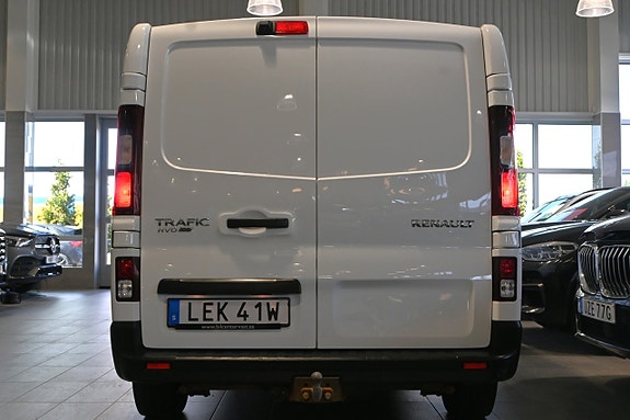 Renault Trafic 4 of 5